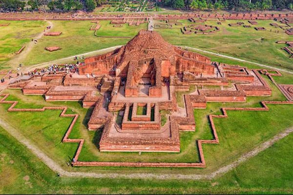 Bangladesh Tours & Guide Services in Bangladesh with a knowledgeable local guide
