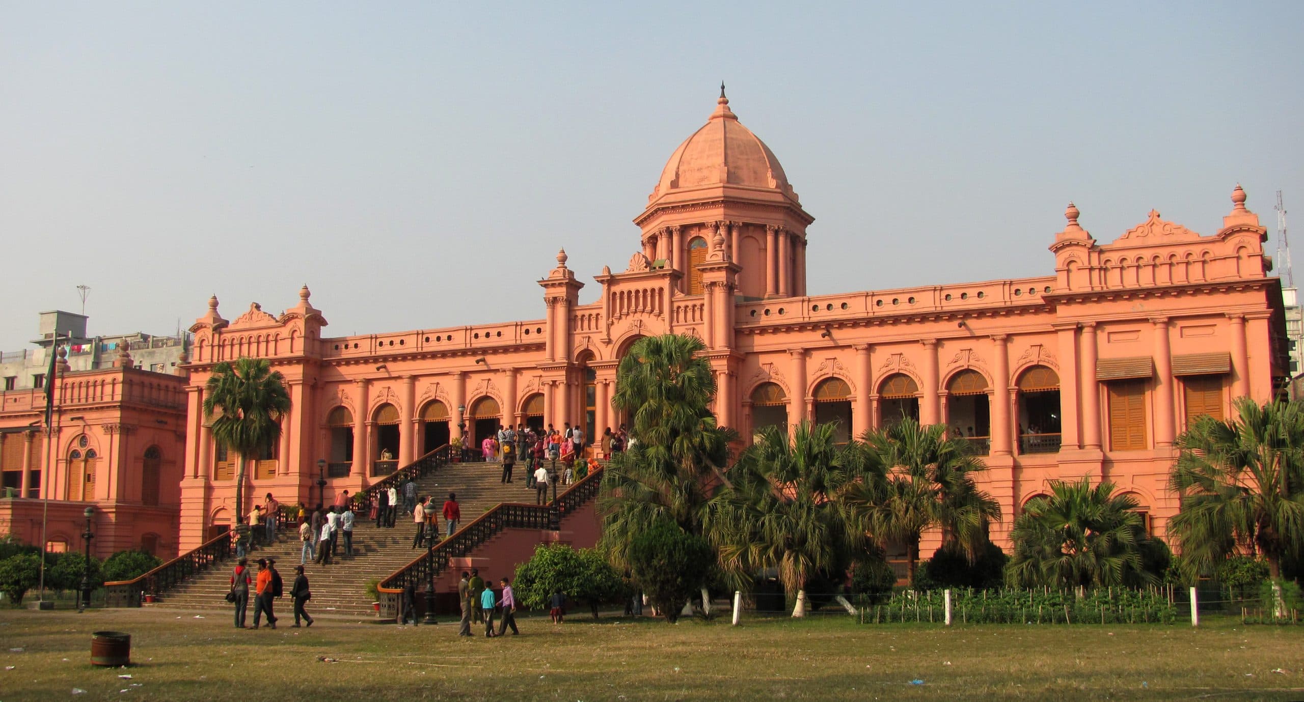 Ahsan Manzil (Pink Palace) Tour in Bangladesh with a knowledgeable local guide