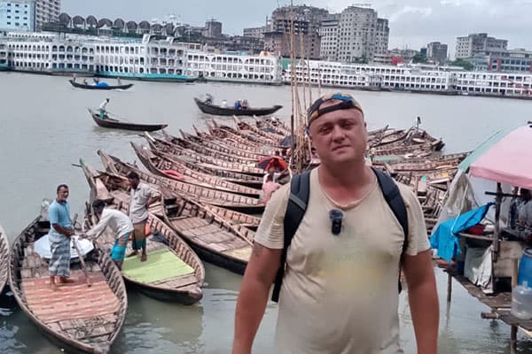 Contact Dhaka Travel Guide in Bangladesh with a knowledgeable local guide