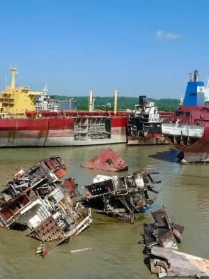 Chittagong Shipyard Tour in Bangladesh with a knowledgeable local guide
